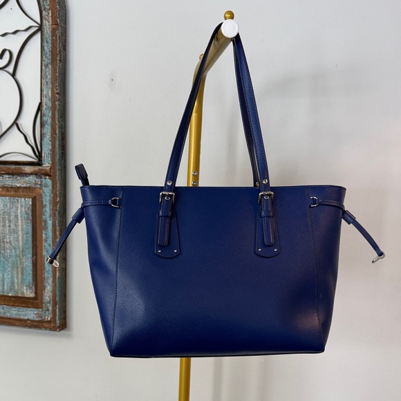 Michael Kors coated canvas Navy Blue Tote EUC - Picture 5 of 17